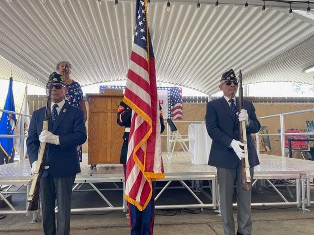 American Legion honor guard presenting colors
